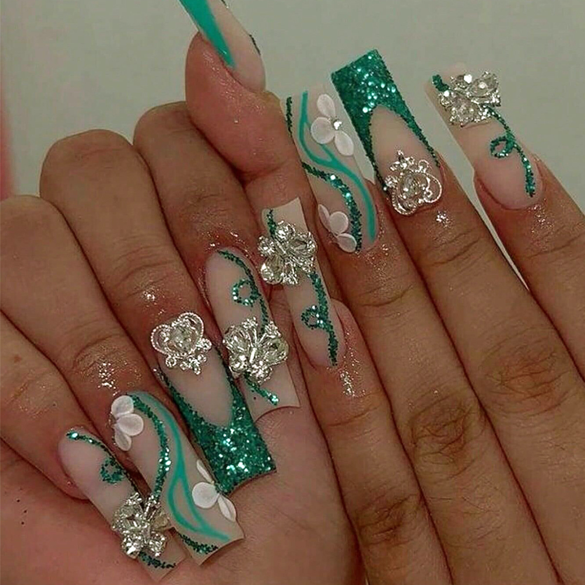 Nail Art Gliter - Kuku palsu balerina tekan peti mati