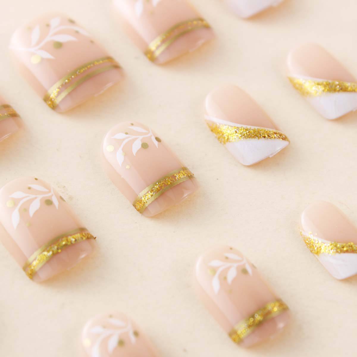 Kuku palsu pendek sedang untuk - Nail Art Gliter ulasan dan harga